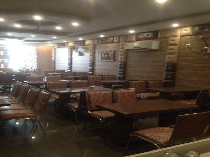The Golden Oak Hotel Raipur  Ngoại thất bức ảnh